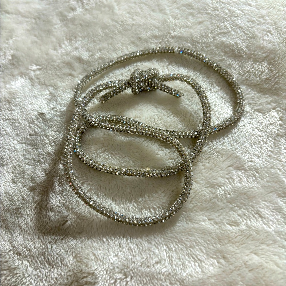 Rhinestone knot necklace